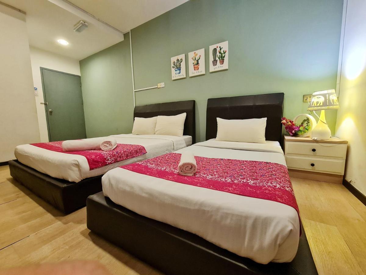 Treeline Urban Inn Kota Kinabalu Extérieur photo