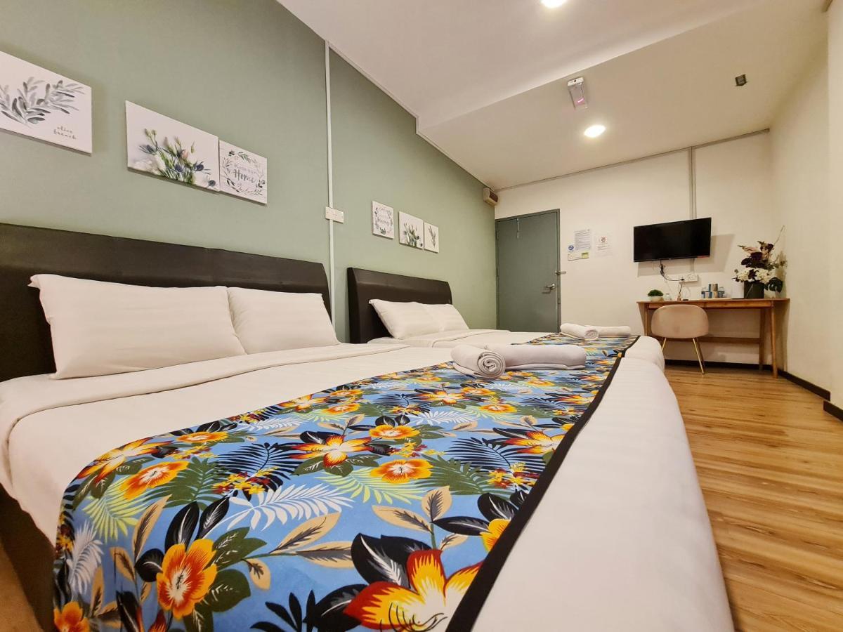 Treeline Urban Inn Kota Kinabalu Extérieur photo